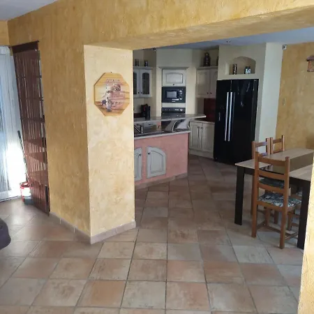 Privee En Centre * Roissy-en-France